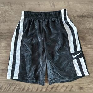 Vintage Nike Boy's Black And White Athletic Shorts Size 3T